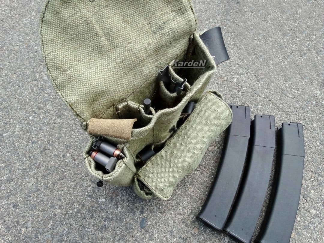 ロシア/ソ連実物 PP-19 01 Vityaz 9×19mm マガジンポーチ - メルカリ