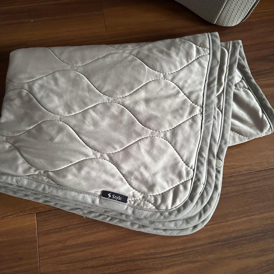 美品 MTG Style Dr.CHAIR Heat ベージュ ブランケット付き - メルカリ