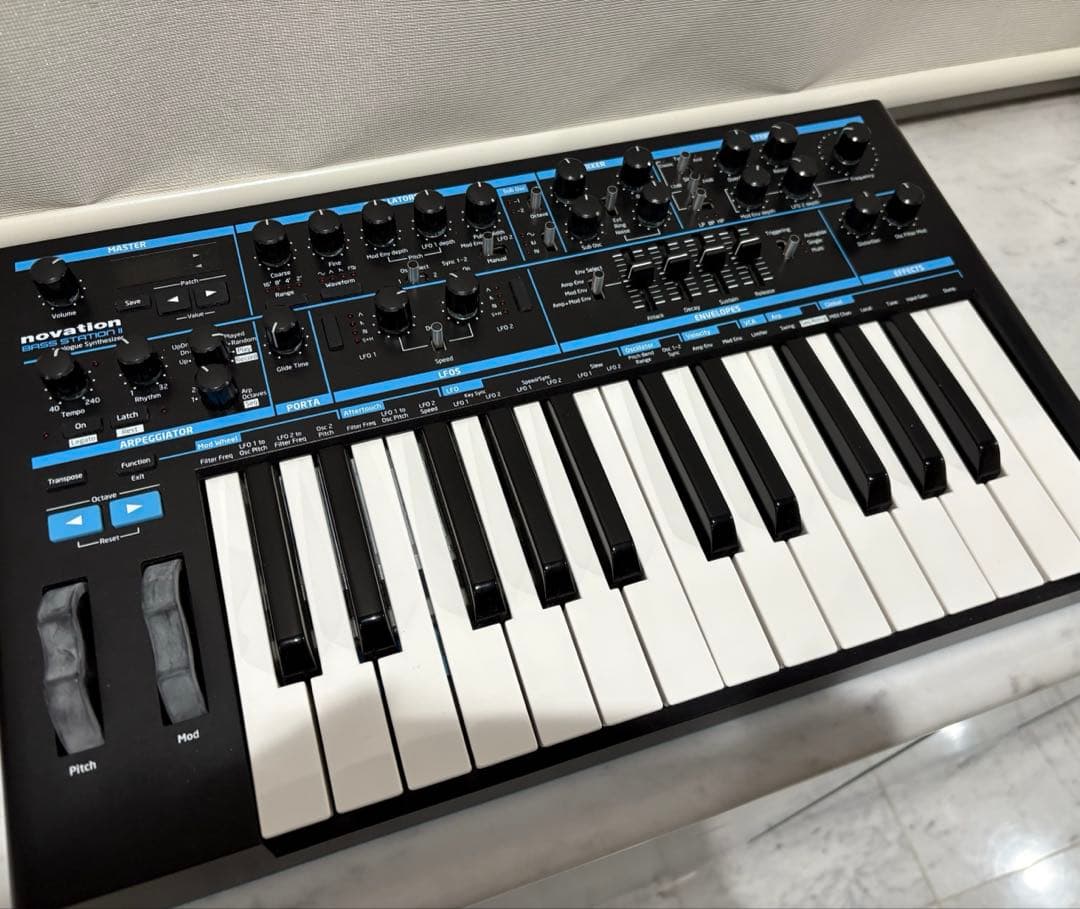 bass station ii novation ベースステーション　注意あり Amazon.com: Novation Bass Station II Analog Monosynth – includes