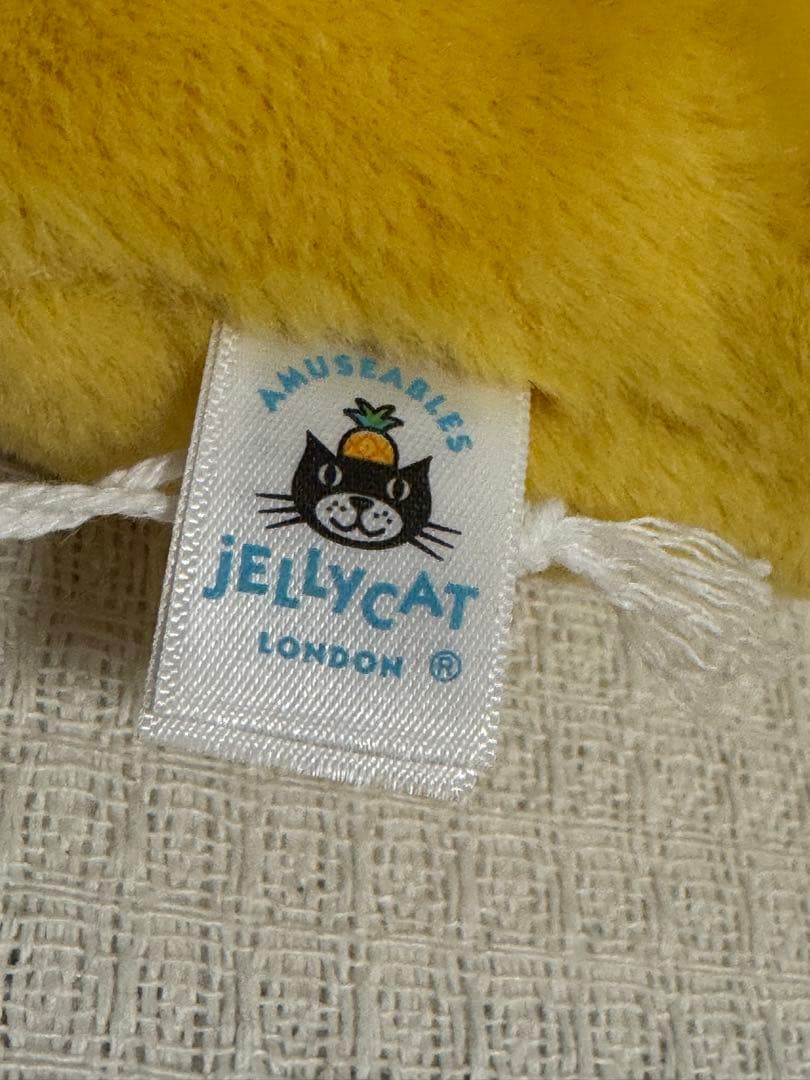 Jellycat ロンドン限定 I am Charlie Chip ぬいぐるみ - メルカリ