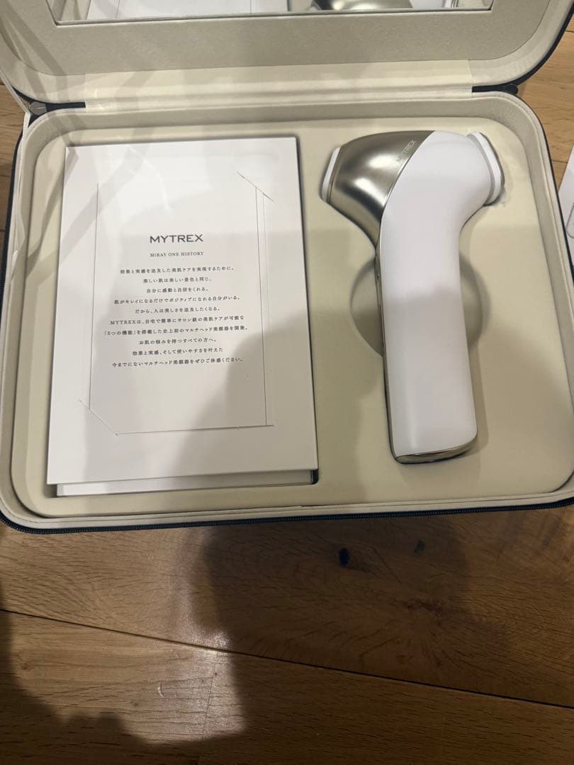 【新品】 MYTREX MiRAY ONE ホワイト リフトアップ 美顔器 MYTREX(マイトレックス) MiRAY ONE ホワイト マルチヘッド美顔器 -の