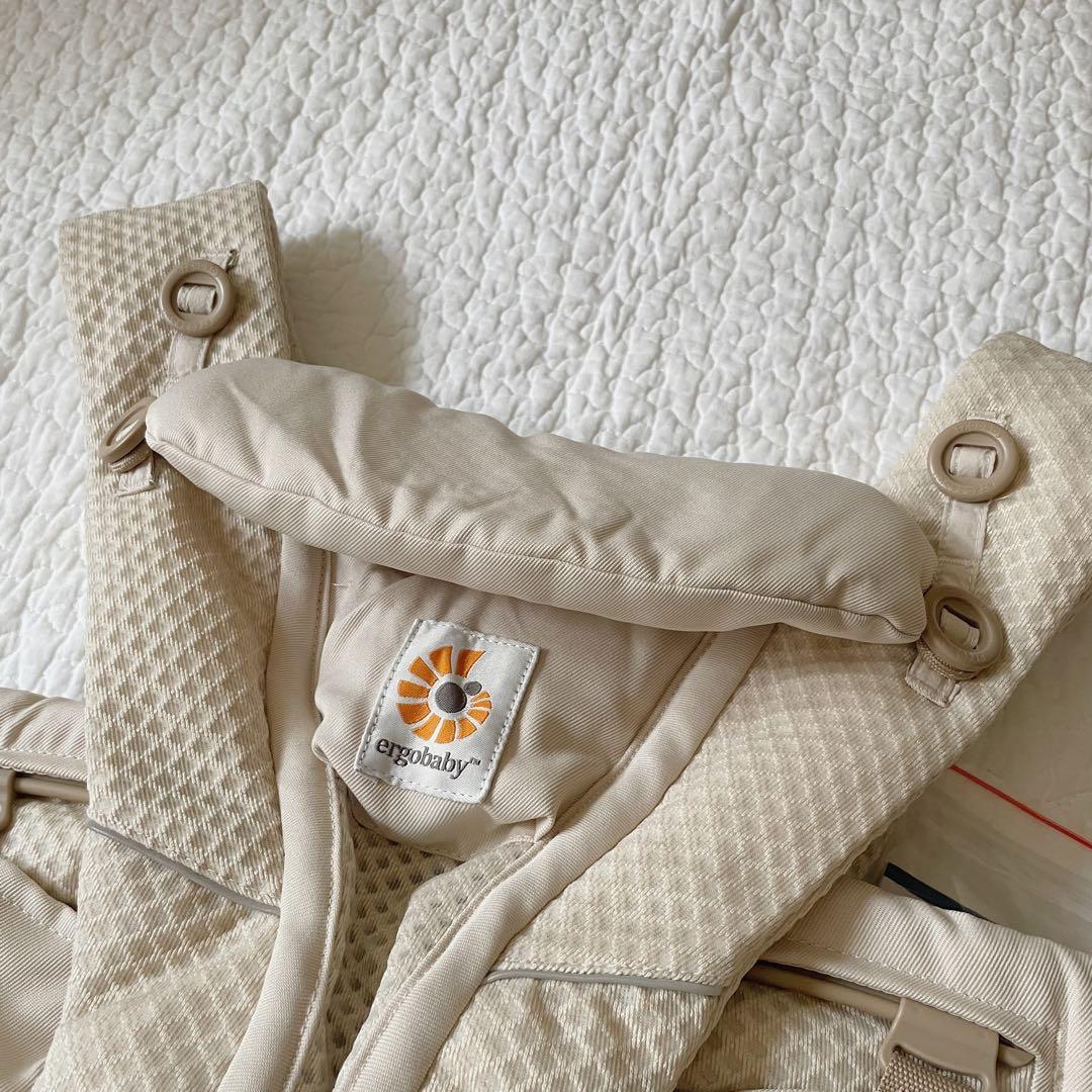 《極美品》エルゴベビー オムニブリーズ ナチュラルベージュ