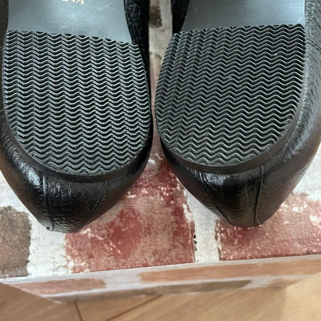 新品・未使用　MIHAMA カジュアルシューズ （紺型押）24.5cm