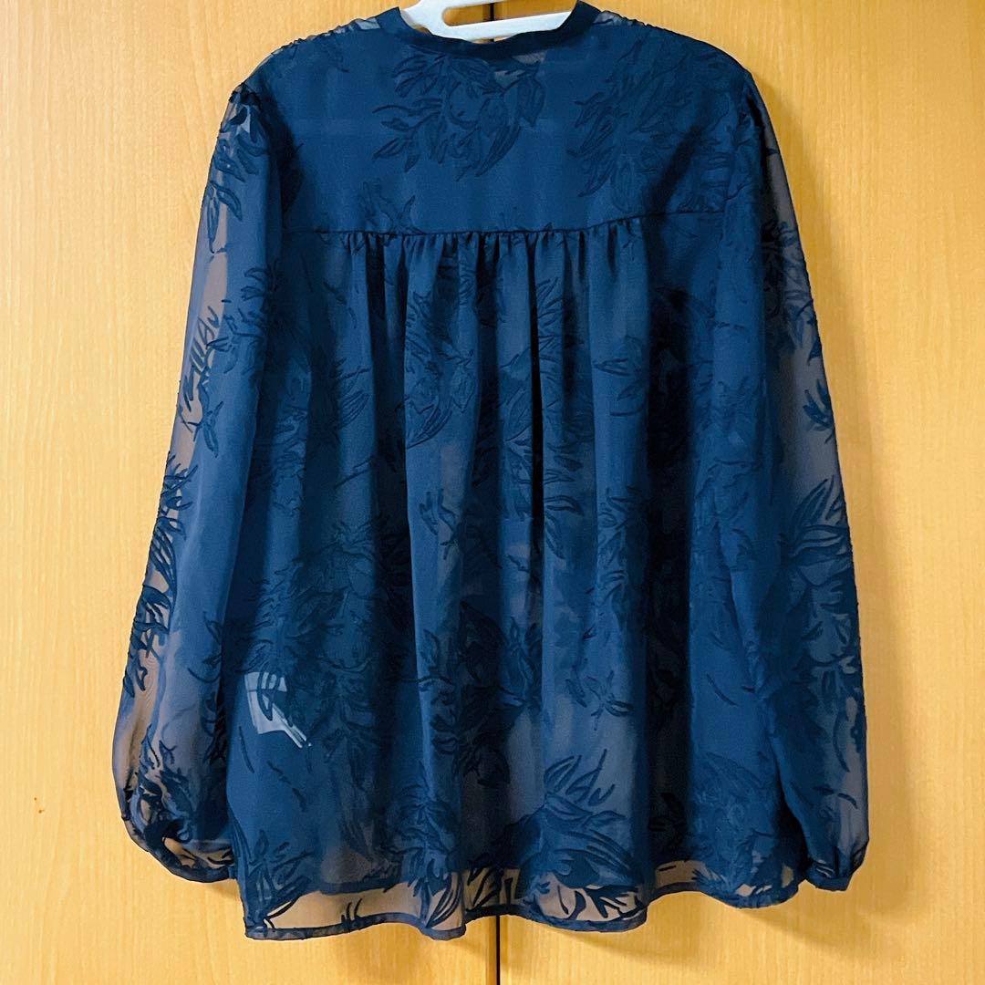 スキッパーネックオパールブラウス ネイビー アニュアンス - メルカリ