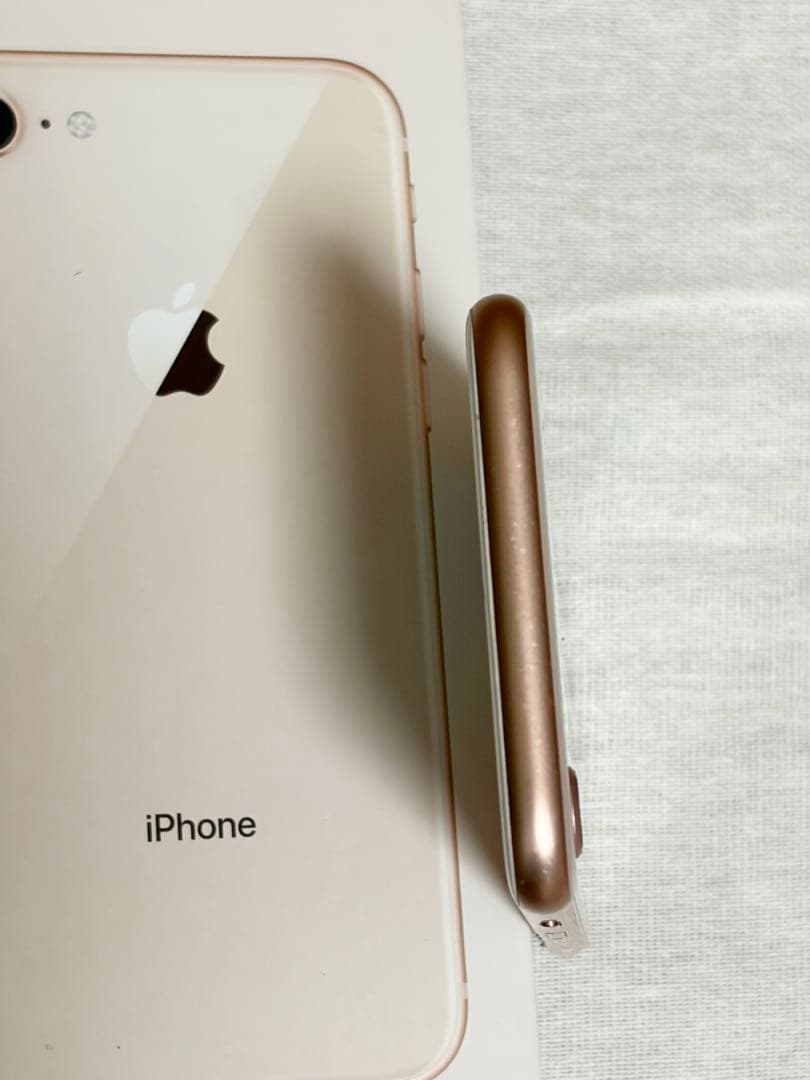 iPhone8 64GB 美品 未使用フィルム付 ピンクゴールド simフリー - メルカリ