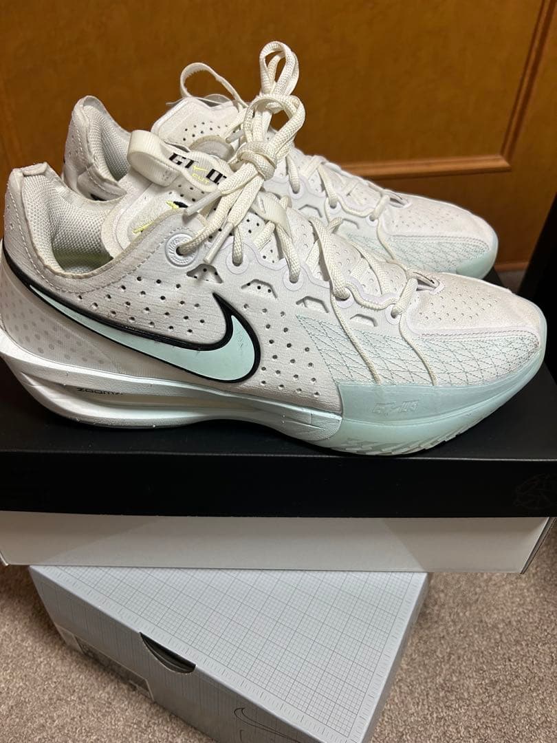 NIKE G.T.CUT3 EP ナイキ　ジーティーカット3