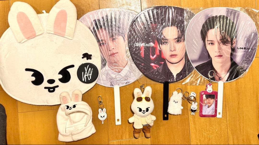 スキズ リノ グッズ スキズ リノ、スンミントレカいっぱいご紹介🎶 K-POP公式グッズお求め