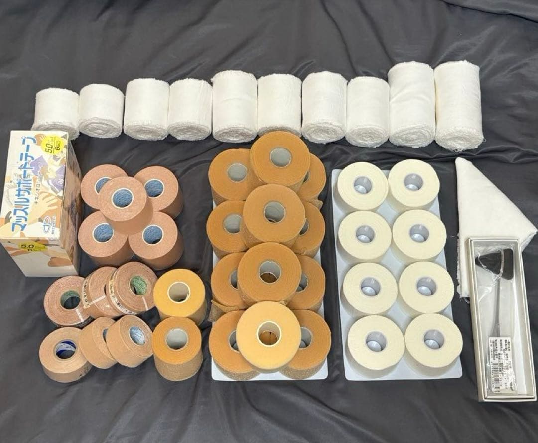 固定材料45点まとめ売り テーピング アンダーラップ 包帯 三角巾 打診器 LINDSPORTS L-アンダーラップ 70mm×27m 1本 タン/ブラック/ブルー