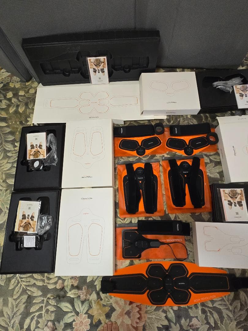 シックスパッド&ジェルパッド 腹 腕 脚 - 矯正用品・補助ベルト