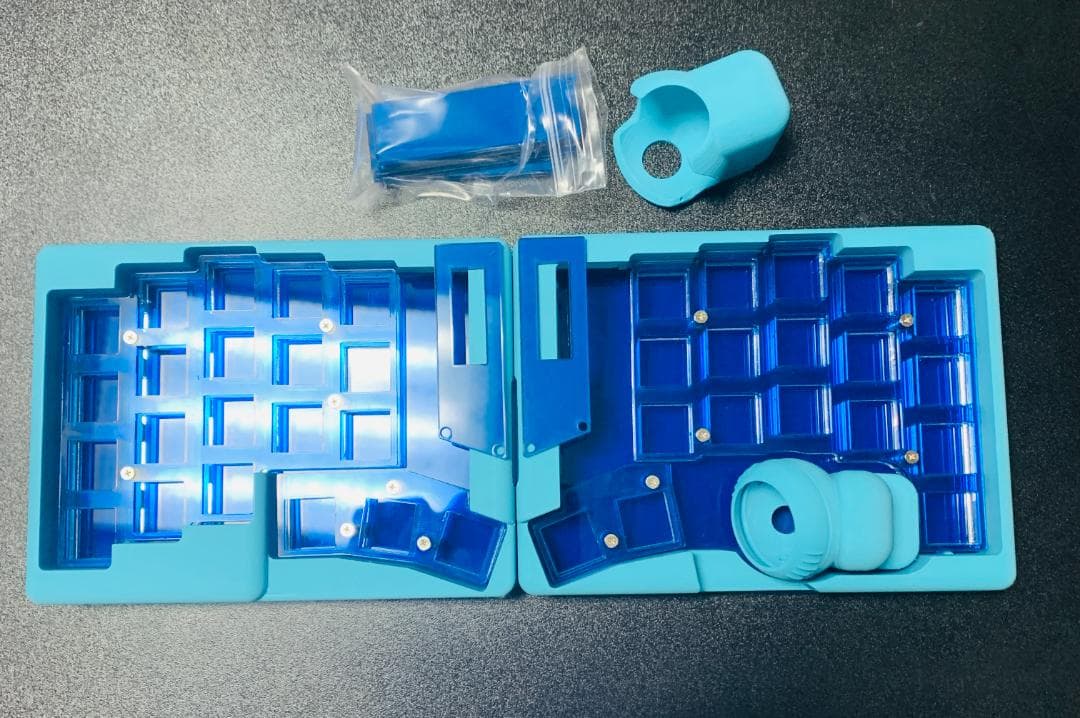 Keyball39用 ガスケットマウントケース - メルカリ