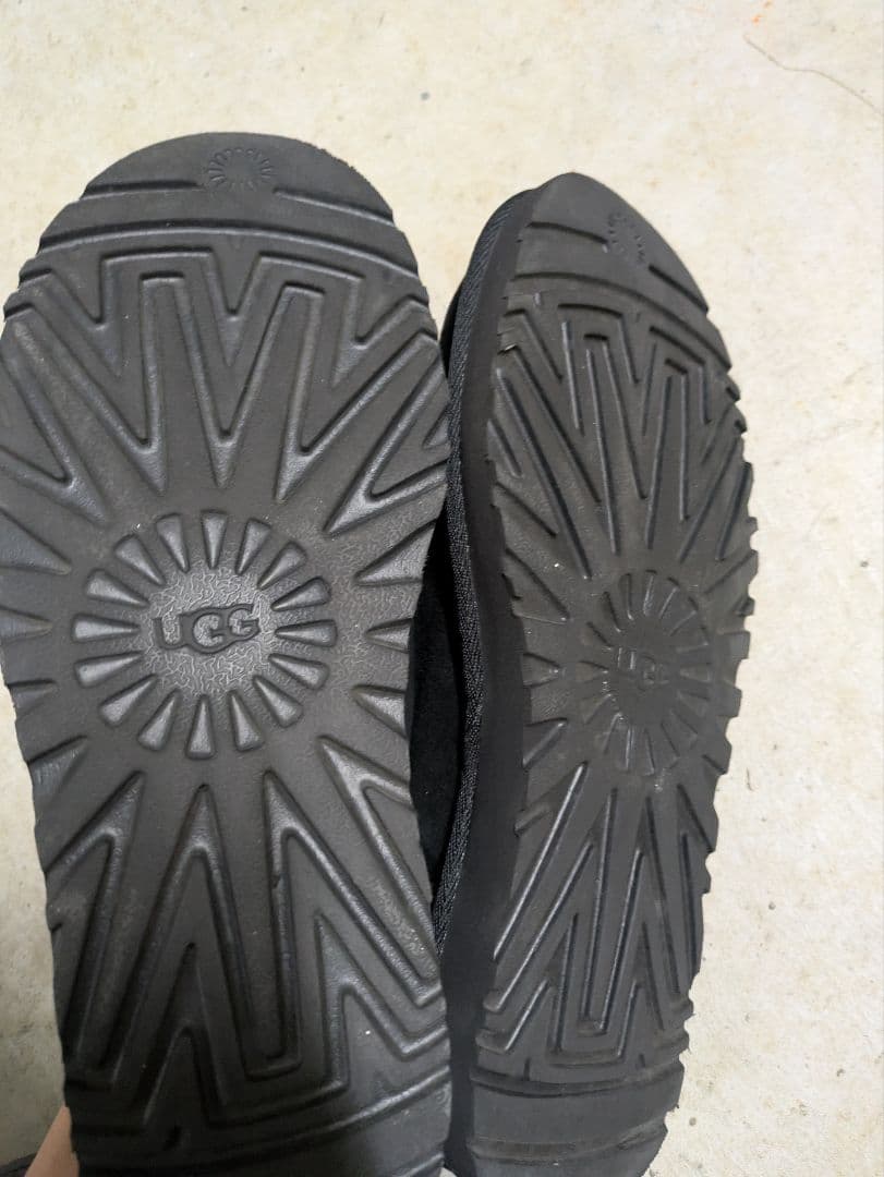 r*様 UGG ブラック クラッシックマイクロ 24.0cm