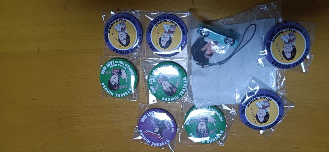 氷室京介さん缶バッチとヒムロックンの 9個セット - メルカリ