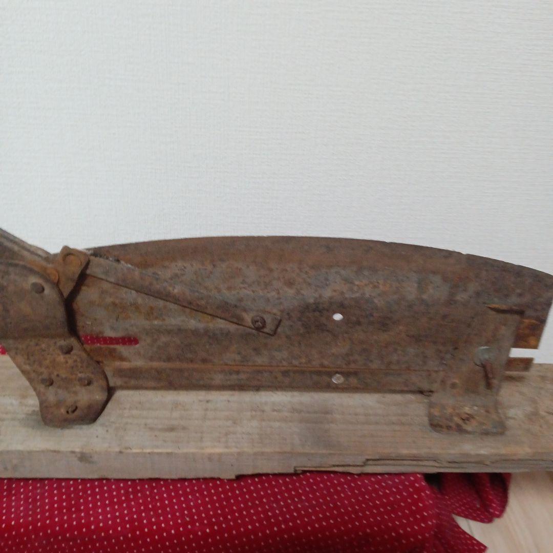 農具 古民具 古道具 ヴィンテージ 藁切りカッター 押切機 - メルカリ