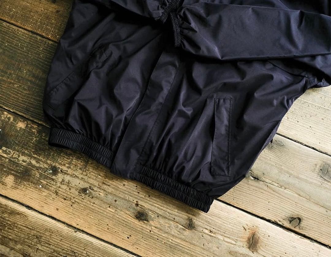 ナイロンジャケット フレンチヴィンテージ アークテリクス COMOLI