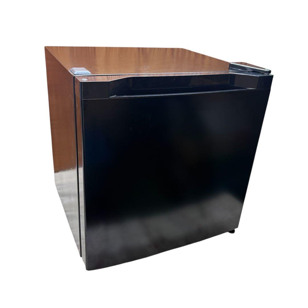 31L冷凍庫 アイリスオーヤマ PF-A31FD ブラック 2024年製 中古 Amazon | アイリスプラザ 冷凍庫 31L ブラック 幅47cm PF-A31FD-B 直冷