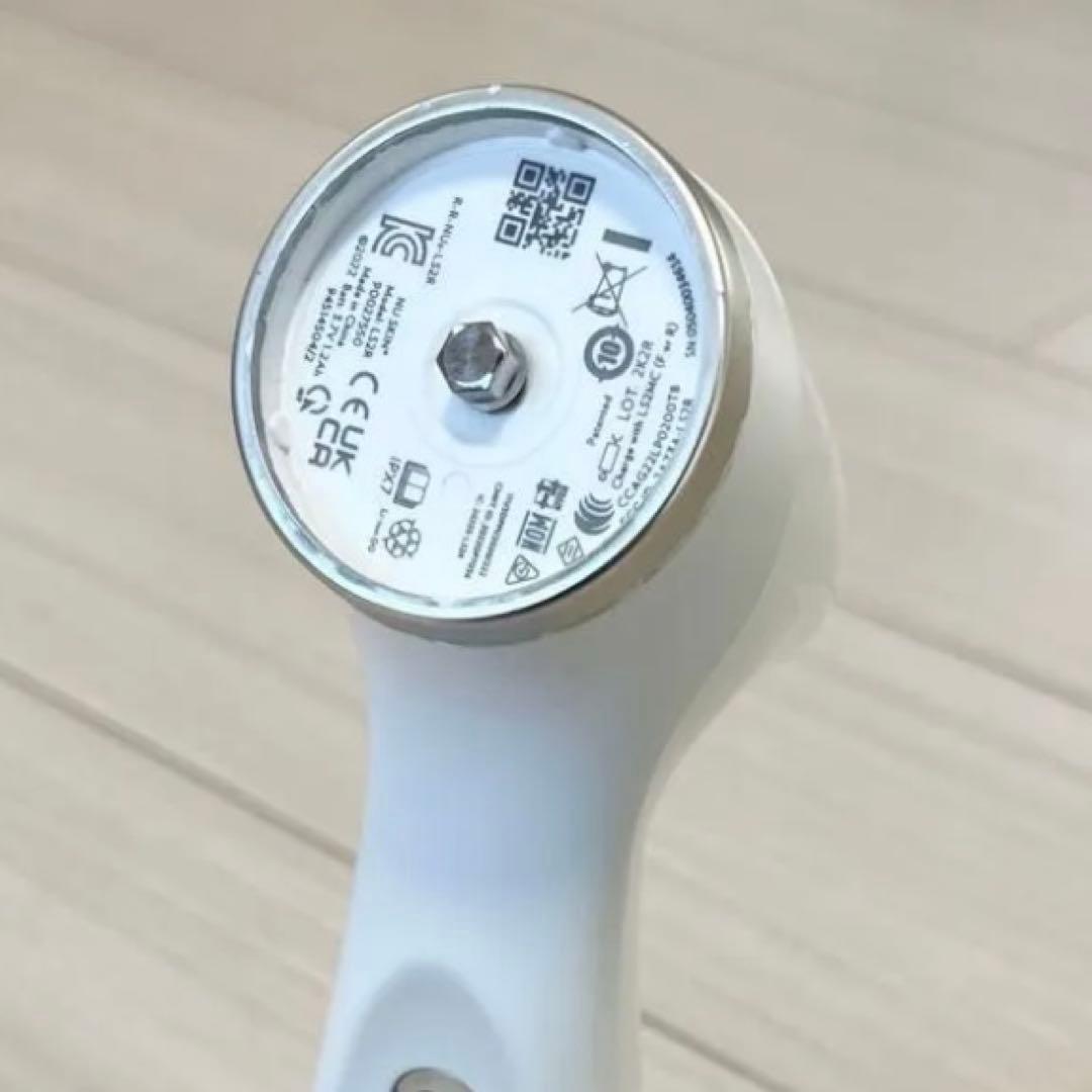 キャプション参照↓↓ ニュースキン ルミスパiO ageLoc