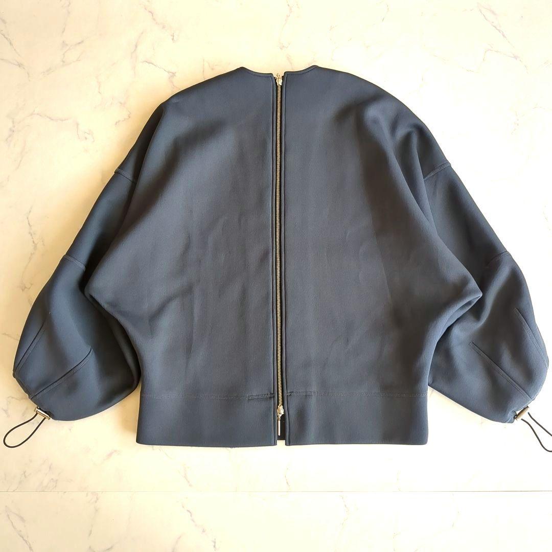 近年✨️Ujoh ウジョー バックジップ プルオーバー バルーンスリーブ