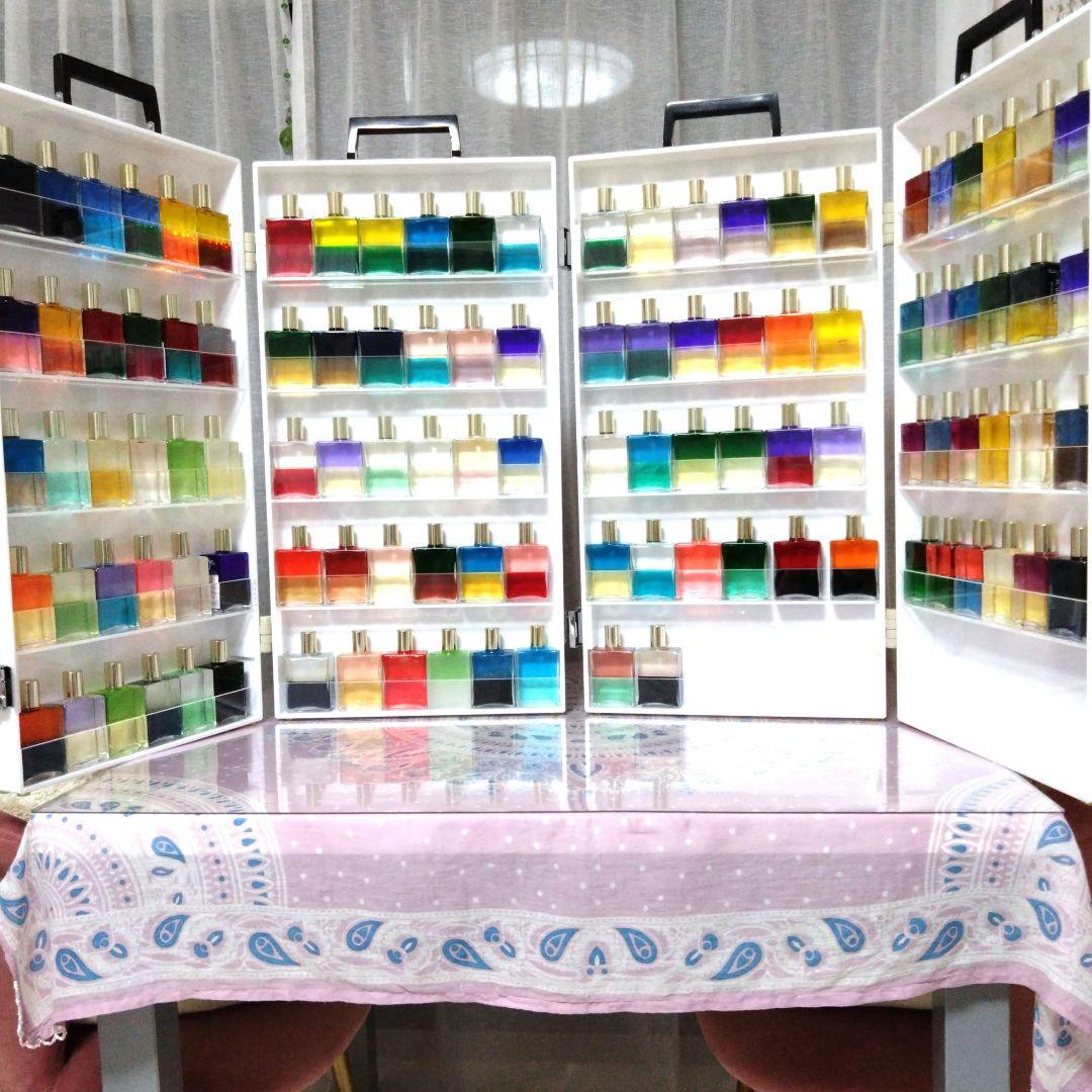 オーラソーマボトル・ボトル収納ケース - メルカリ