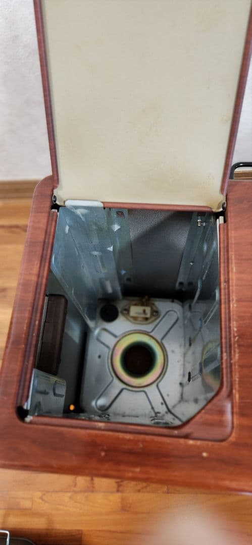 三菱ファンヒーター KD-32FTD 開放式石油ストーブ 昭和レトロ - メルカリ