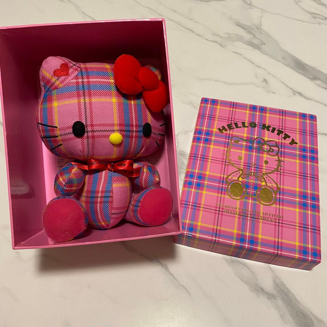 サンリオ ハローキティ 35周年記念 ピンク タータンチェックぬいぐるみ