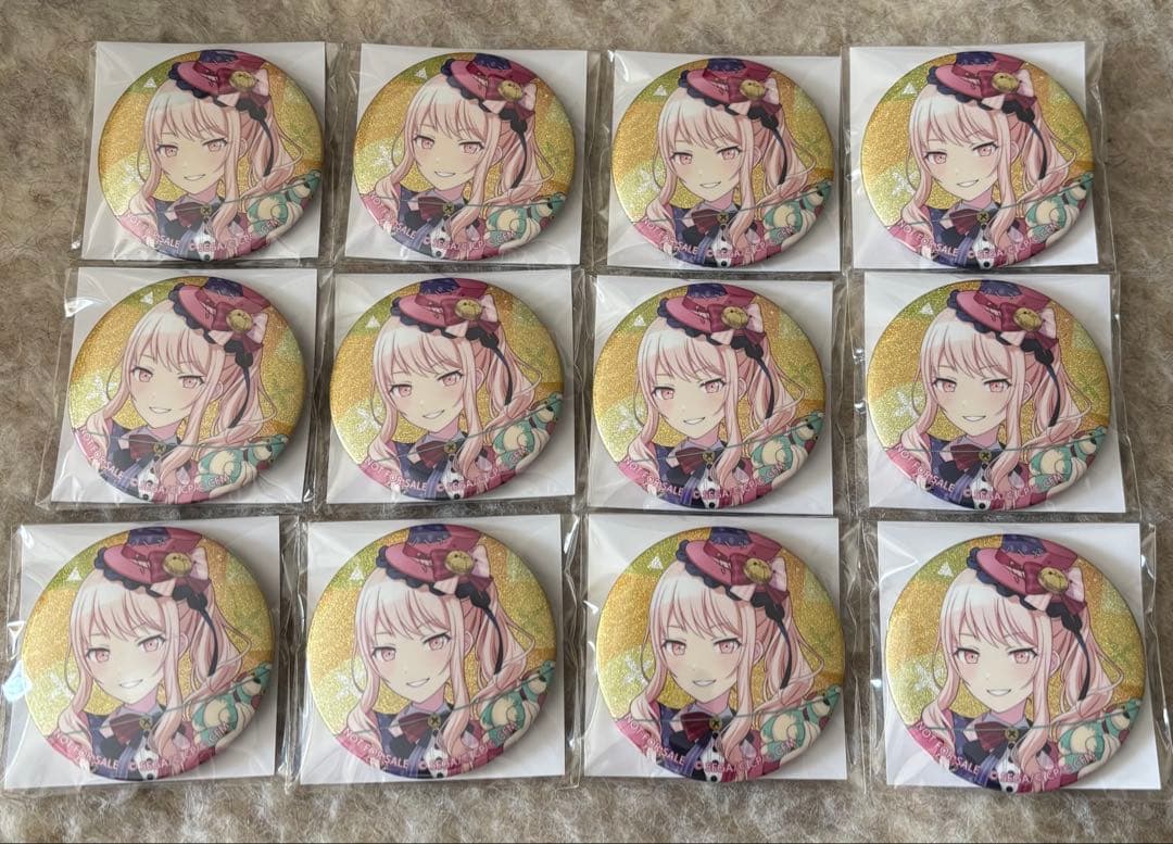 プロセカ グリッター缶バッジ 48A 暁山瑞希 12点 - メルカリ