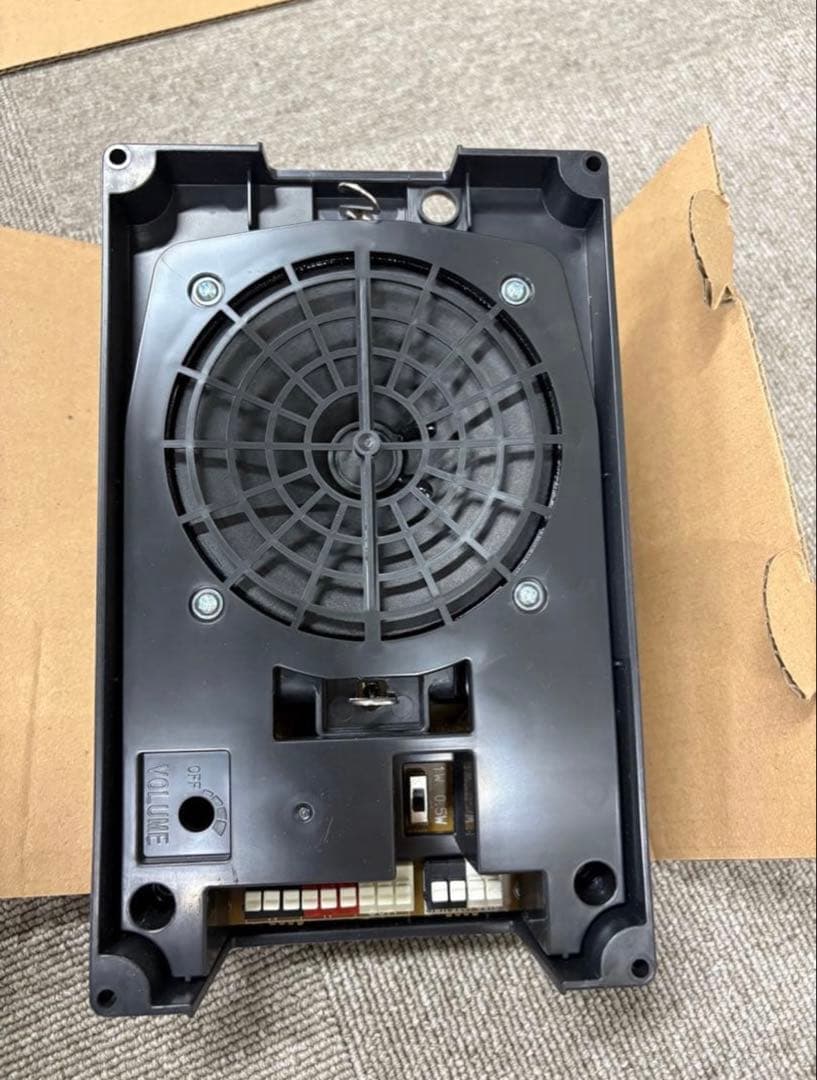 新品未使用　TOA CM-1810 天井埋込スピーカー TOA CM-1810 TOA 高効率天井埋込スピーカー 0.5W/1W L級 12cmタイプ