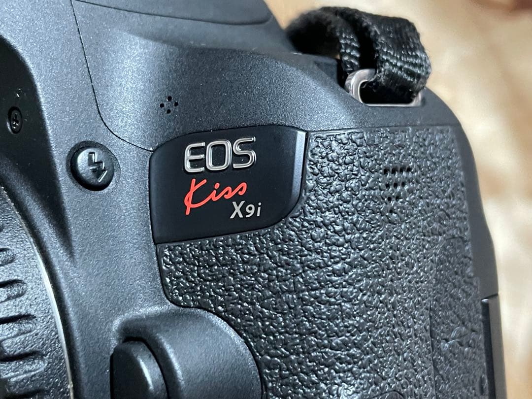 Canon Kiss X9i Wi-Fi対応レンズ3本セットX9i専用雑誌付