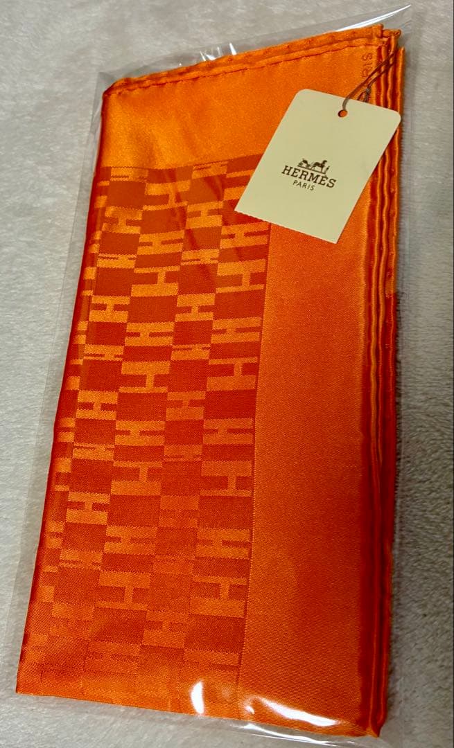 正規品　HERMESポケットチーフ 楽天市場】エルメス ポケットチーフ 45 マイヨン デシェネ