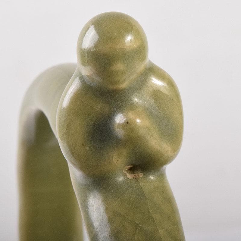 中国 龍泉窯 青磁 三つ足 神獣口水注瓶 C 7054 - メルカリ