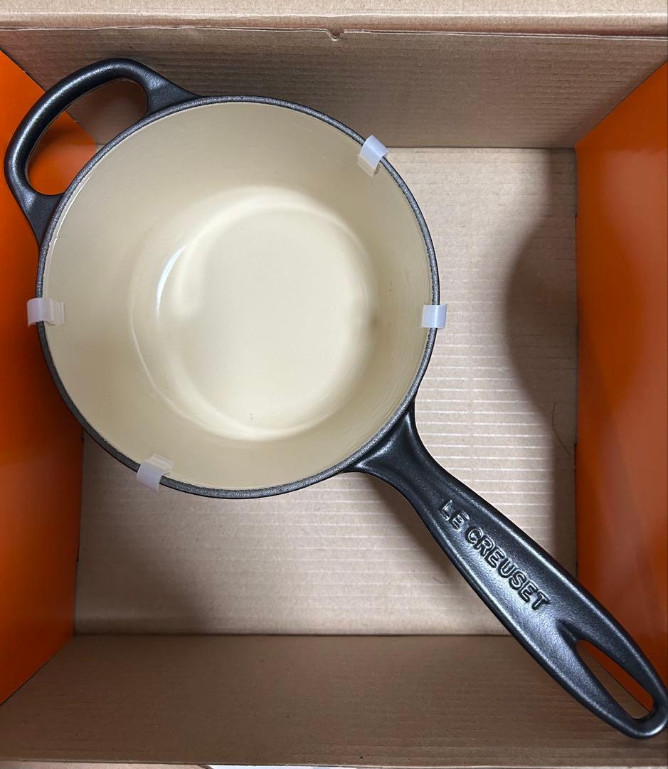 レア】ルクルーゼ シグニチャーソースパン 16cm マットブラック 黒