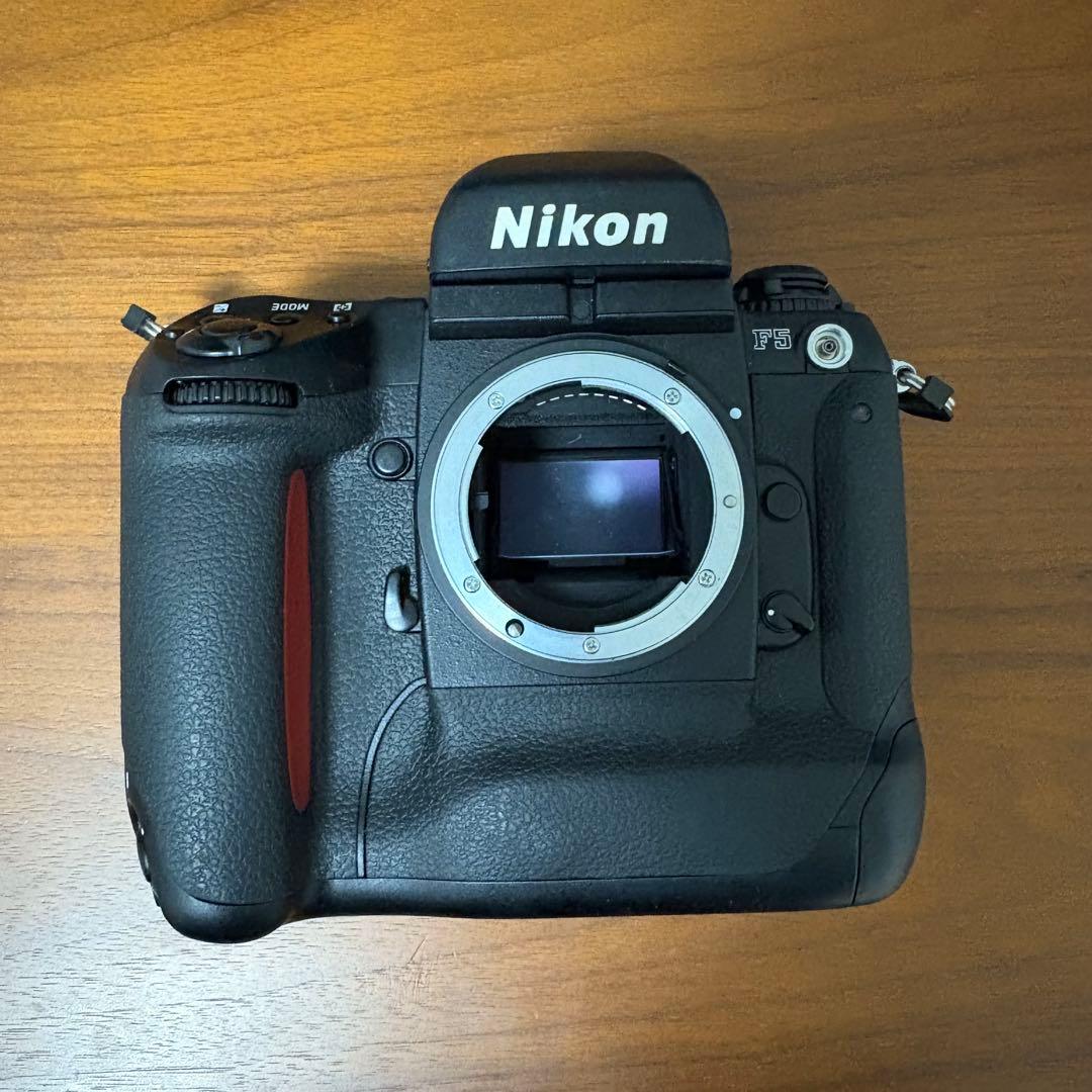 ジャンク Nikon F5 フィルム一眼レフカメラ ニコン ニコン（Nikon） 中古 1年保証 美品 Nikon F5 ボディ フィルムカメラ