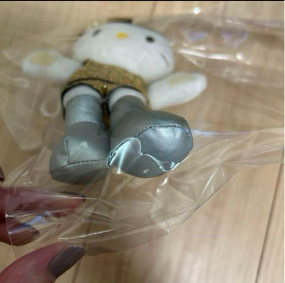 ⭐️Vivitix VIVITIXGIRLS ⭐️ハローキティ アイドルVG レア - メルカリ