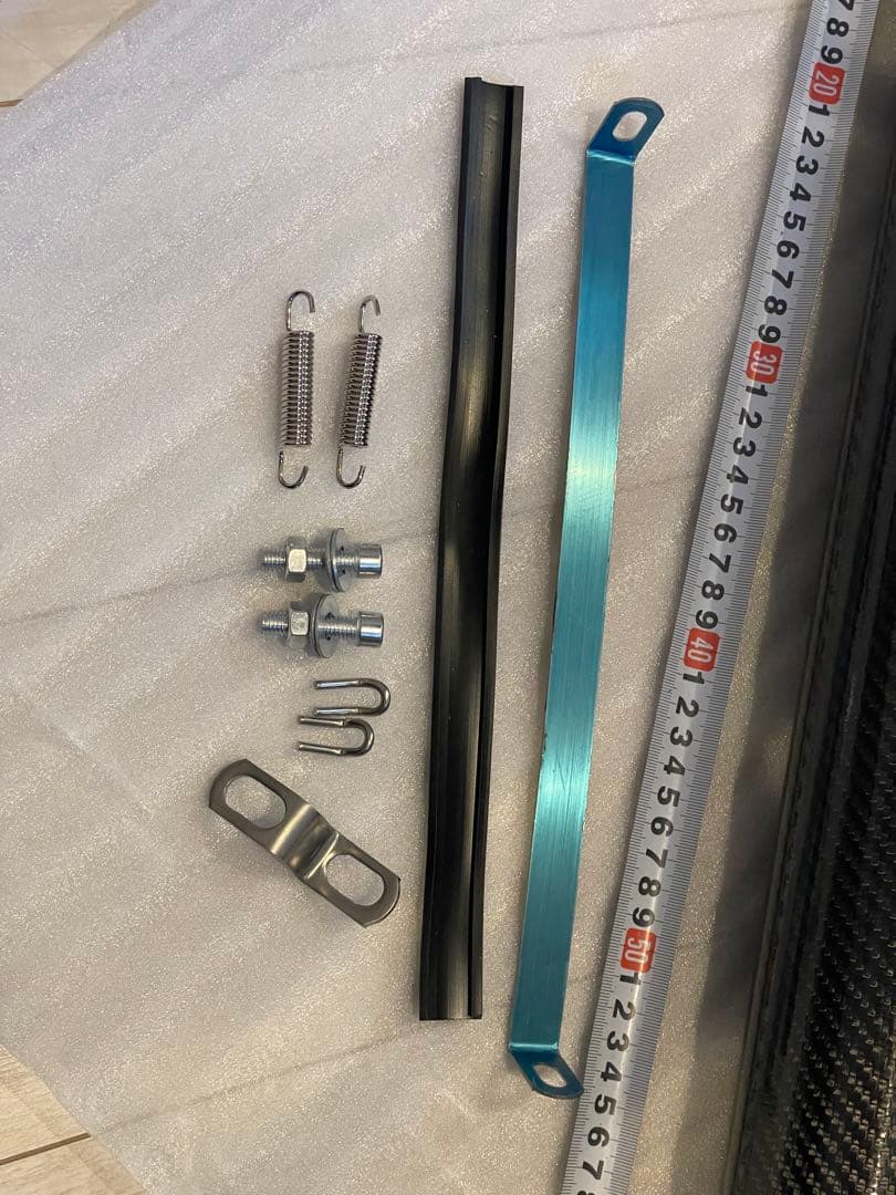 汎用 マフラー　サイレンサー チタン カーボン　未使用　60.5φ おまけ付！