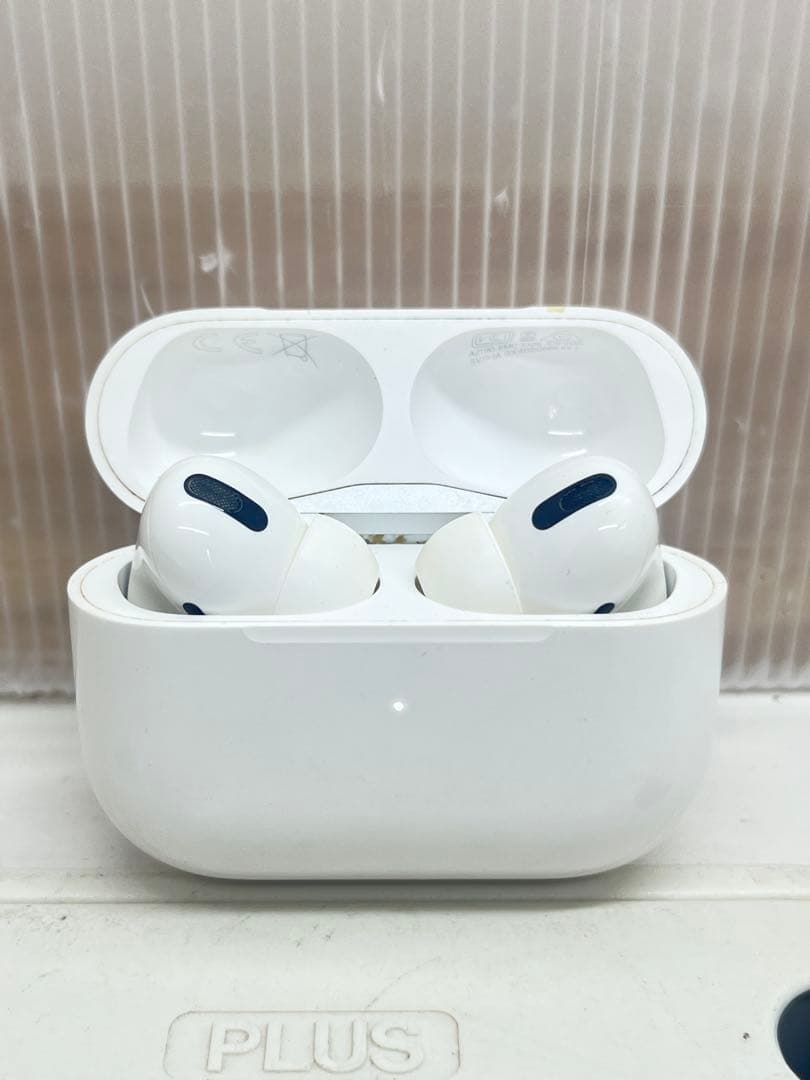 Apple AirPods Pro 第1世代　ワイヤレスイヤホン Apple AirPods Pro 第1世代 MWP22J/A｜うさマートジャパンサービス株式