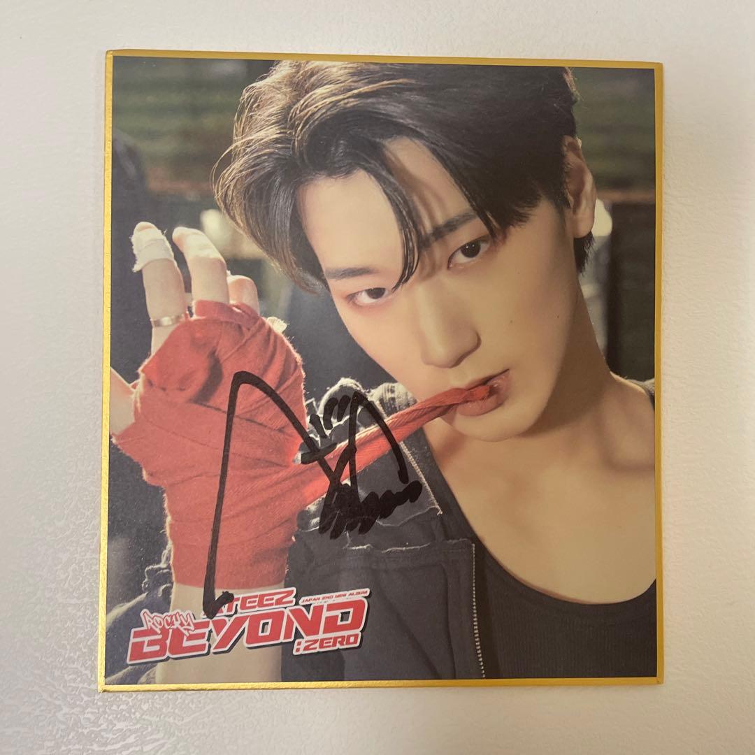 ATEEZ サン 自筆サイン BEYOND ZERO フォトカード付き‼️ ATEEZ サン 自筆サイン BEYOND ZERO フォトカード付き‼️