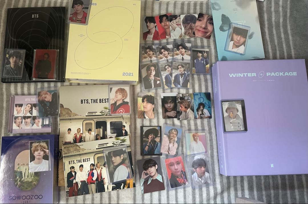 BTS テテ V まとめ売り - メルカリ