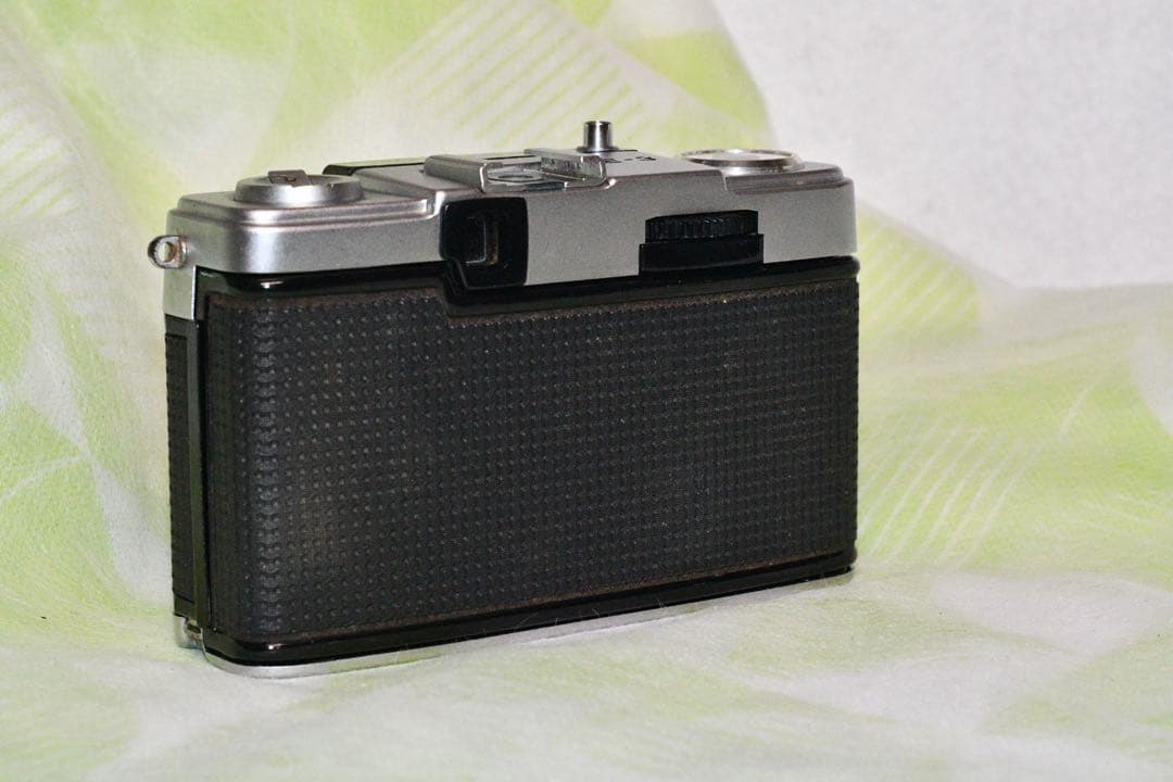 《動作品》OLYMPUS PEN EE-3 a390