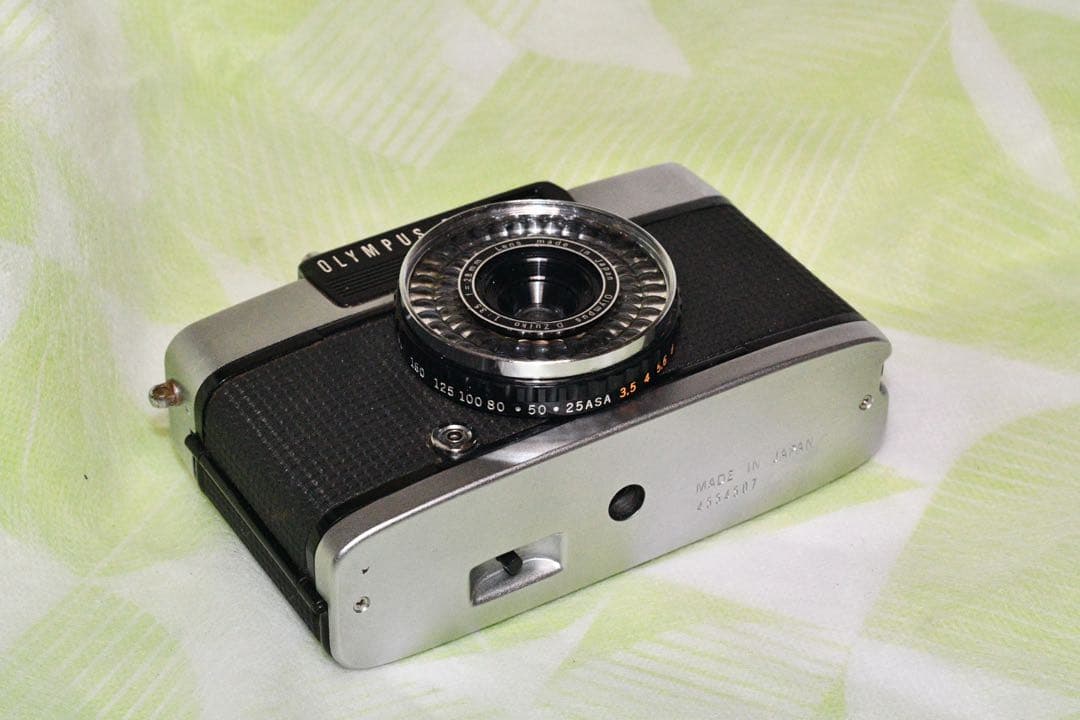 《動作品》OLYMPUS PEN EE-3 a390