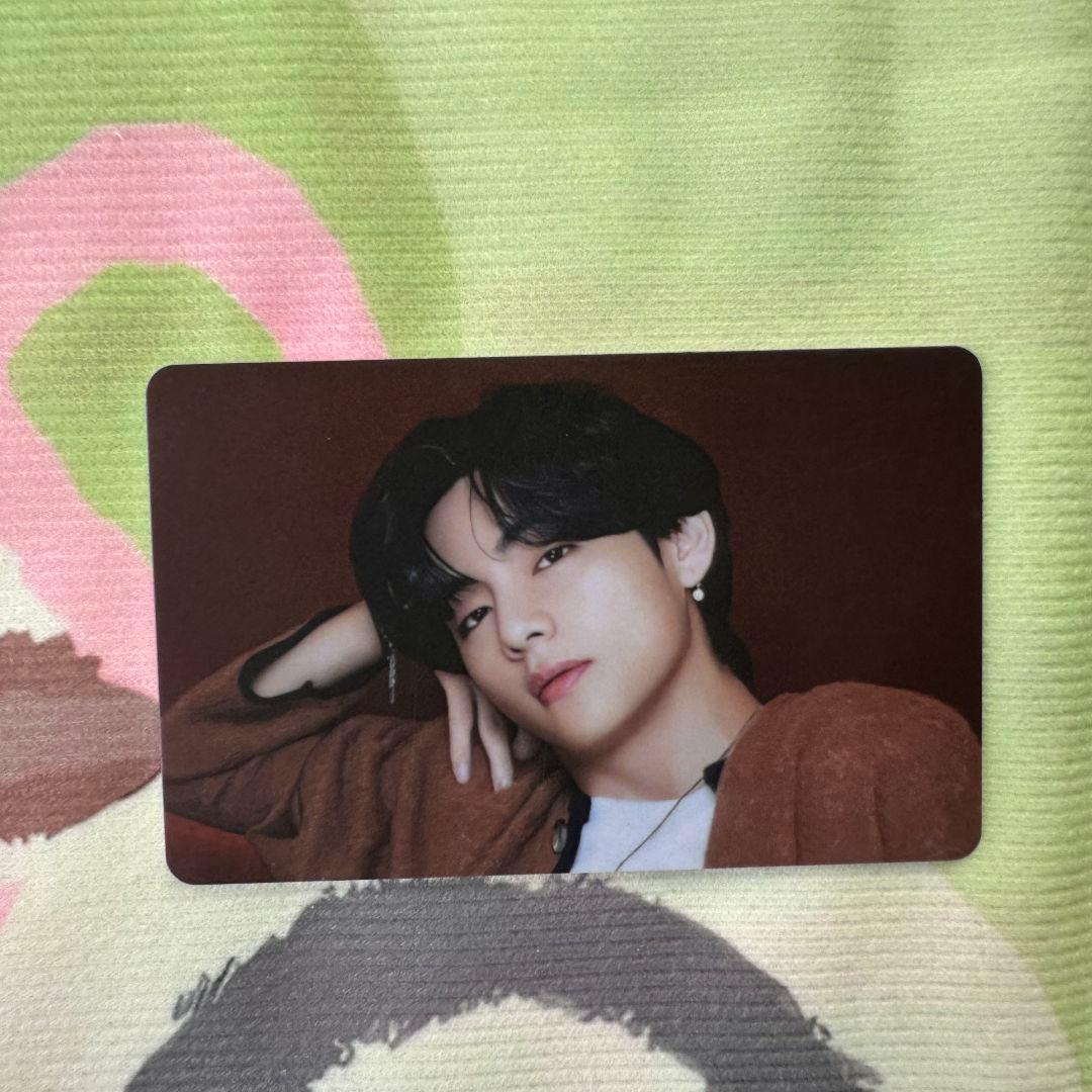 韓国 限定 BTS BE Deluxe ラキドロ 未公開 テヒョン トレカ テヒョン 未公開 BTS BE ラキドロ トレカ - メルカリ