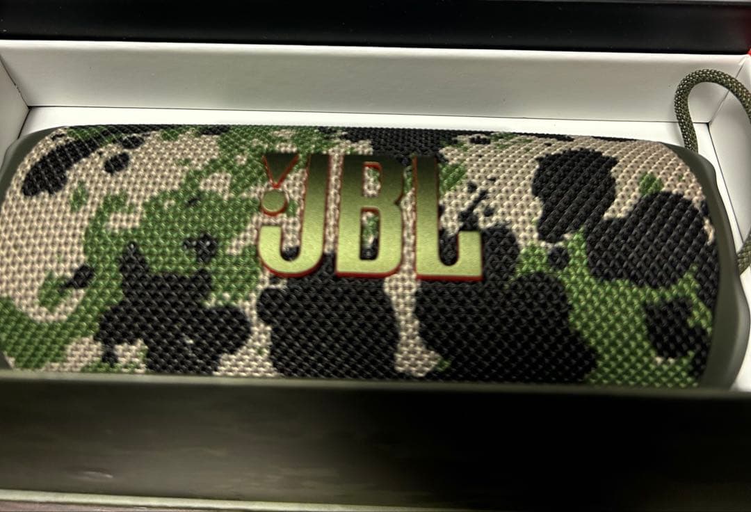 JBL FLIP6 迷彩柄 ワイヤレススピーカー Amazon.co.jp: JBL FLIP6 Bluetoothスピーカー 2ウェイ・スピーカー