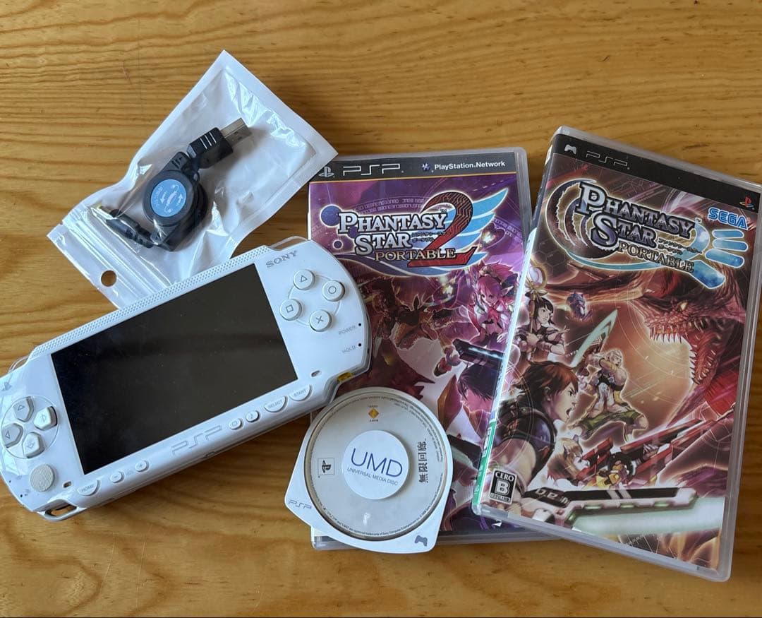 PSP 本体 ホワイト まとめ売り - メルカリ