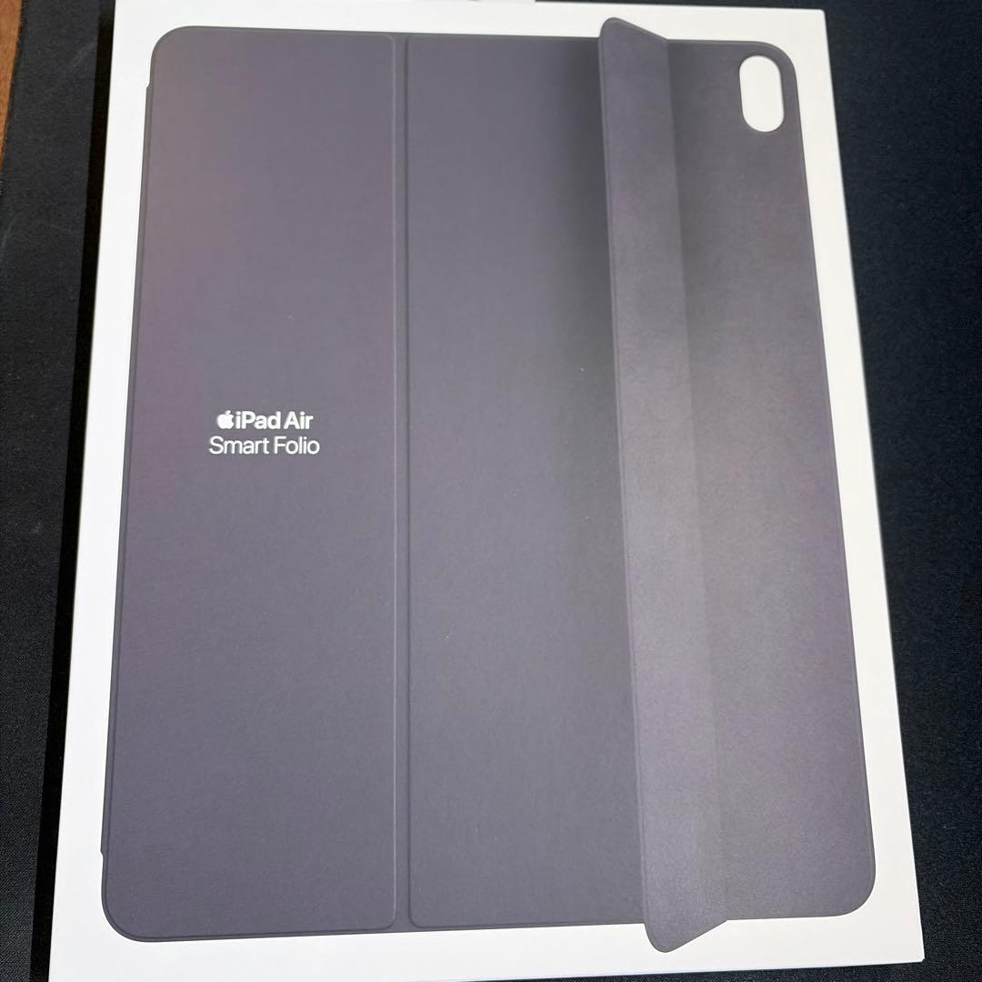 13インチiPad Air（M3）用Smart Folio チャコールグレイ Smart Folio for iPad Air 13-inch (M3) - Charcoal Gray - Apple