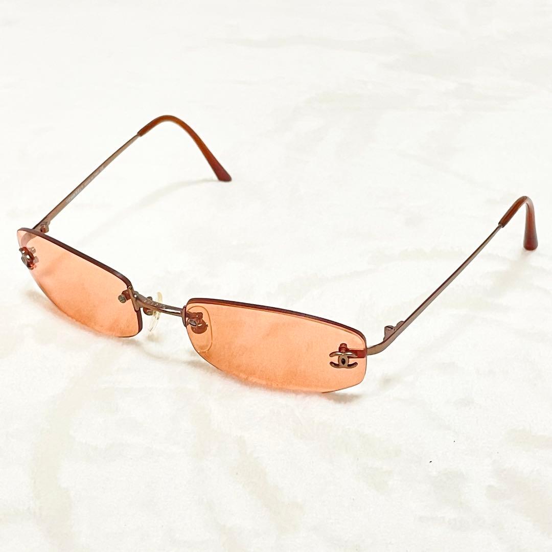 美品 CHANEL シャネル サングラス リムレス ココマーク 希少モデル CHANELサングラス リムレス ココマーク CCロゴ 廃盤 ラインストーン