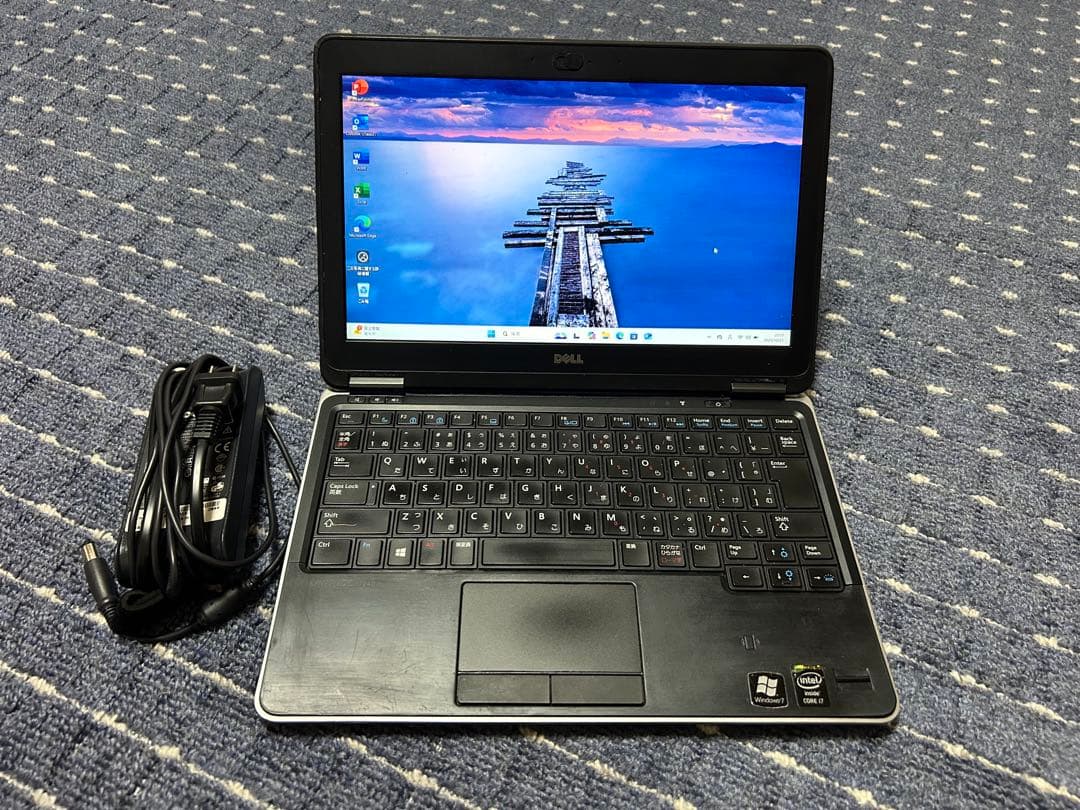 Dell latitude 高速corei7 Win11 office2021 DELL Latitude 14 Intel Core i7 11th Gen - (16 GB/512 GB SSD