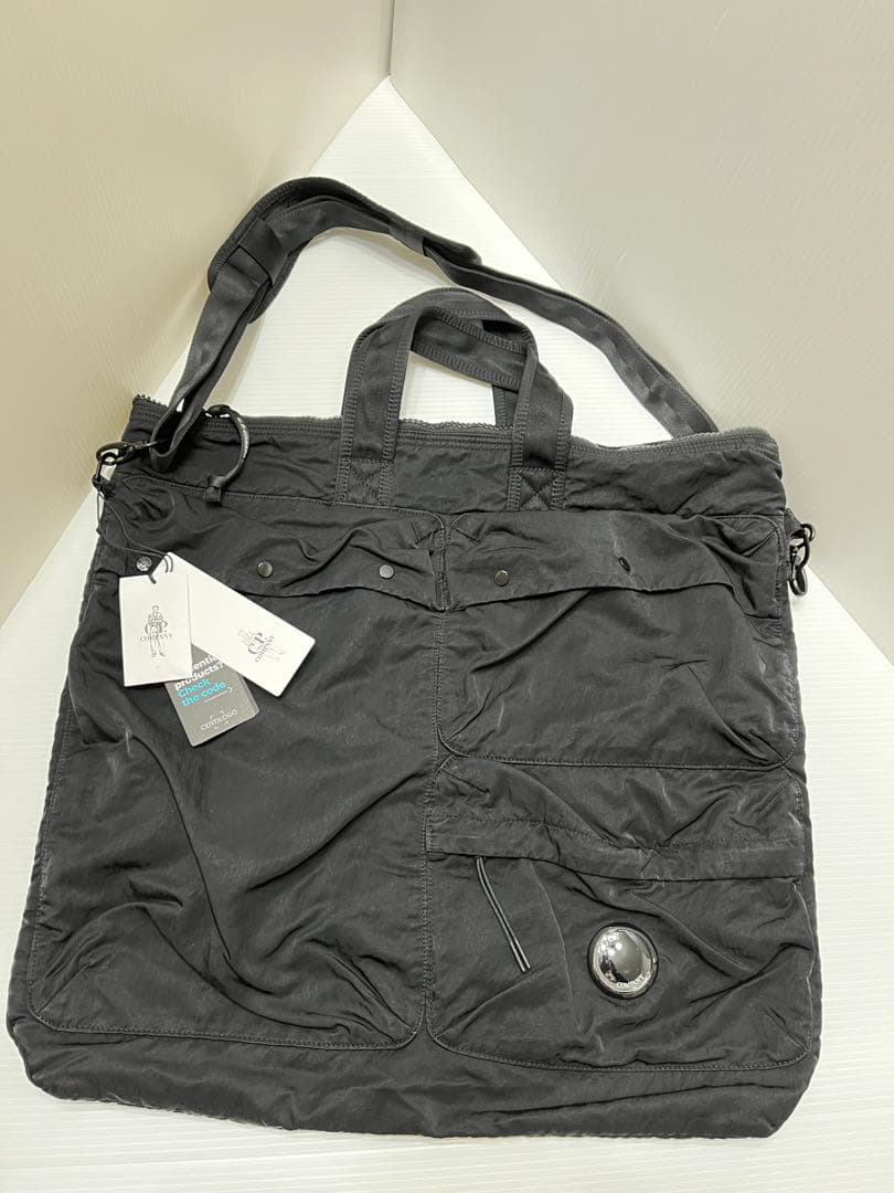 C.P. COMPANY Nylon Bブラック ヘルメットバッグ 未使用品 - メルカリ