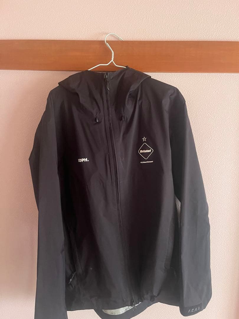FC Real Bristol ナイロンジャケット 入手困難】F.C. Real Bristol ナイロンジャケット カーキ M - メルカリ