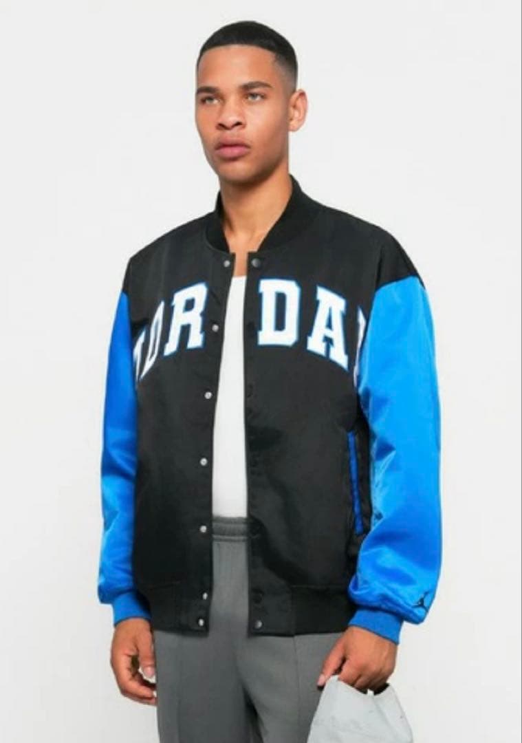 【新品 未使用 タグ付き】ジョーダンJORDAN スタジャン NIKE】ジョーダン JORDAN X TRAVIS SCOTT スタジャン (Nike/スタジャン