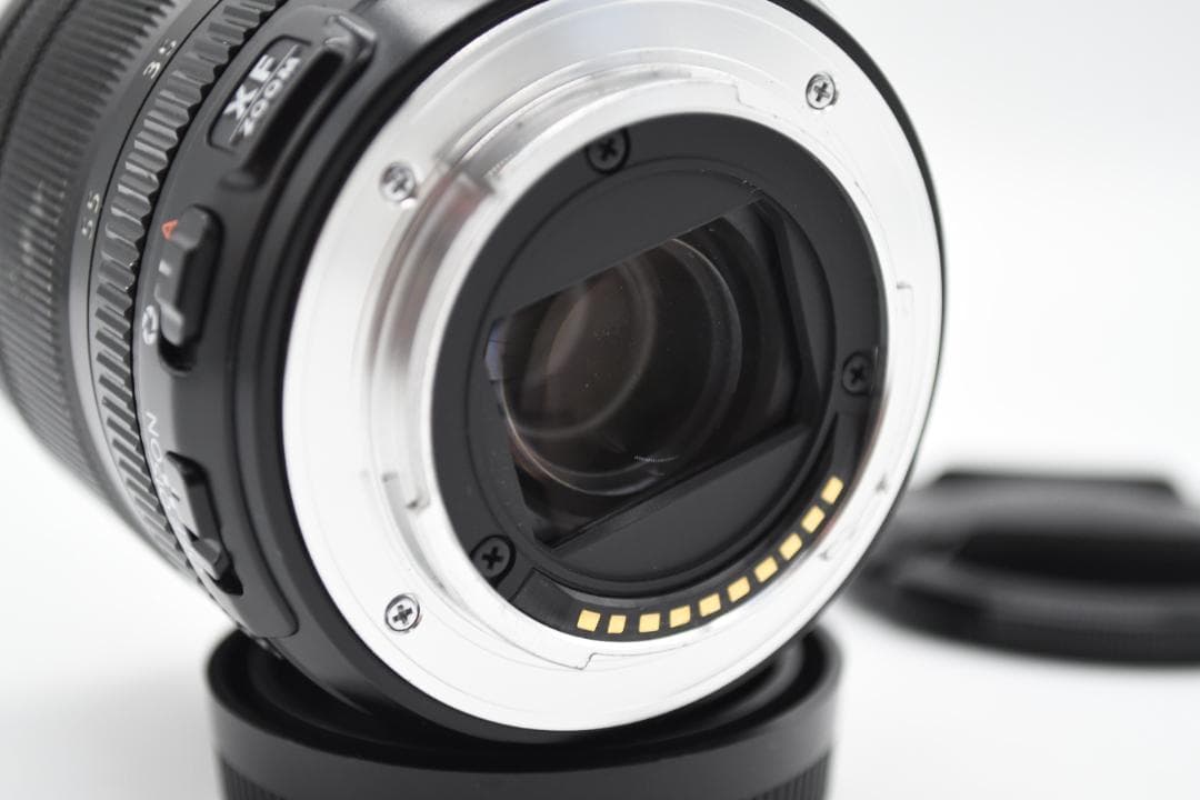 【美品】富士フィルム　XF 18-55mm F2.8-4 R LM OIS
