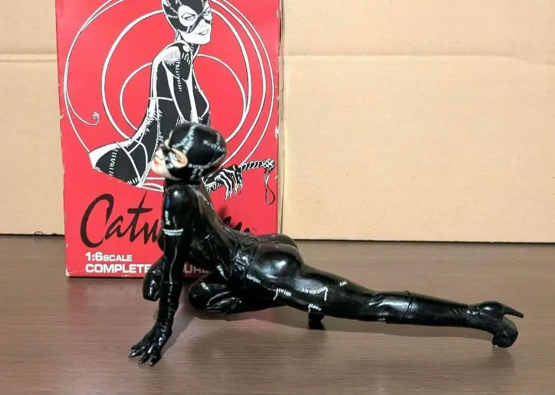 T*w様 Catwoman 1:6スケール 完成フィギュアモデル Catwoman Sixth Scale Figure - INART (Official)