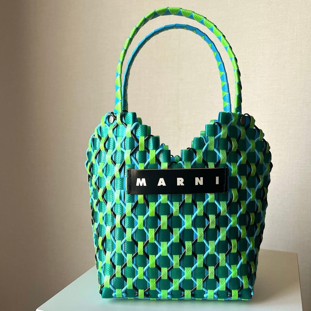 マルニ　カゴバッグ　タグ有り・保存袋付き Marni Market スクランブルバッグ トートバッグ 人気 カゴバッグ